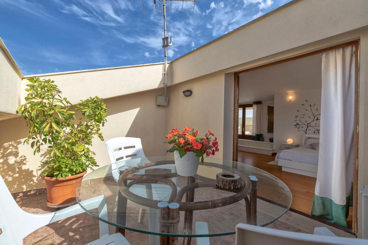 אולמדו Sardinia Guest House מראה חיצוני תמונה