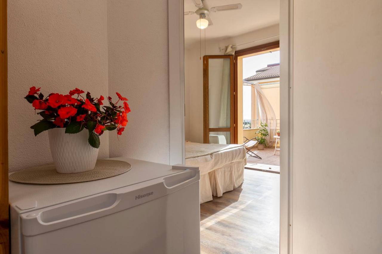 אולמדו Sardinia Guest House מראה חיצוני תמונה