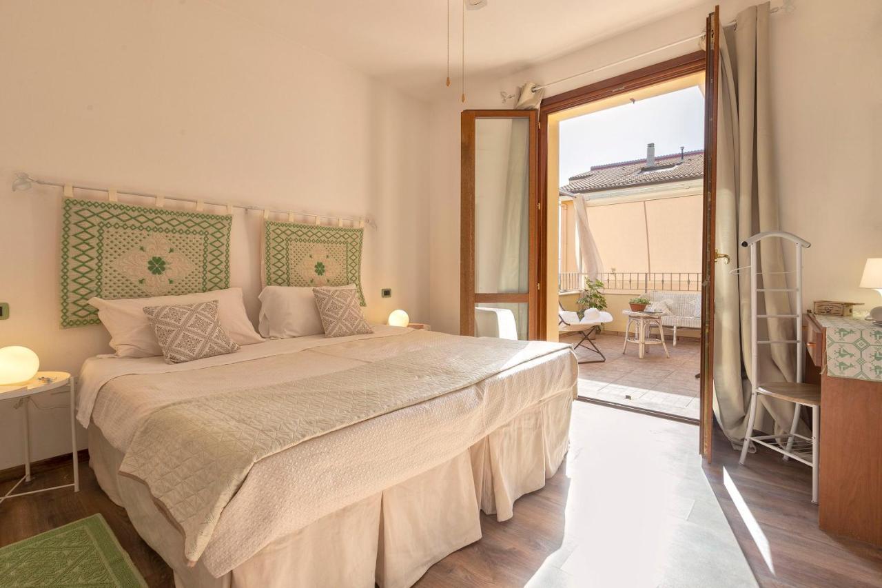 אולמדו Sardinia Guest House מראה חיצוני תמונה
